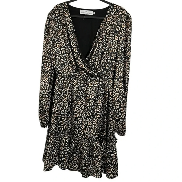 The Modern Abstract Cheetah Print Dress Long Sleeve Black, Tan, Brown NWOT - Picture 1 of 3